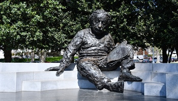 Albert Einstein's Death: The Final Years of a Scientific Legend